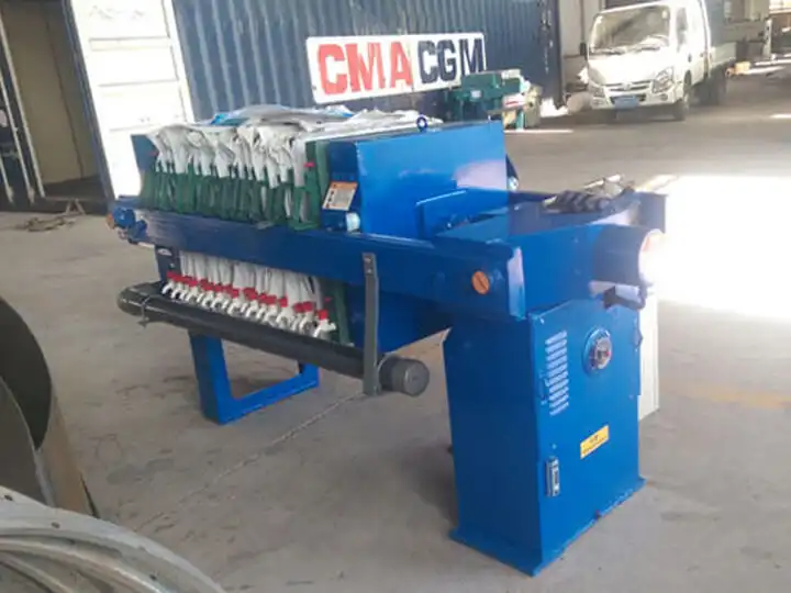 Serbia Electroplating Hot Zink Galvanizing Sludge Dewatering Machine